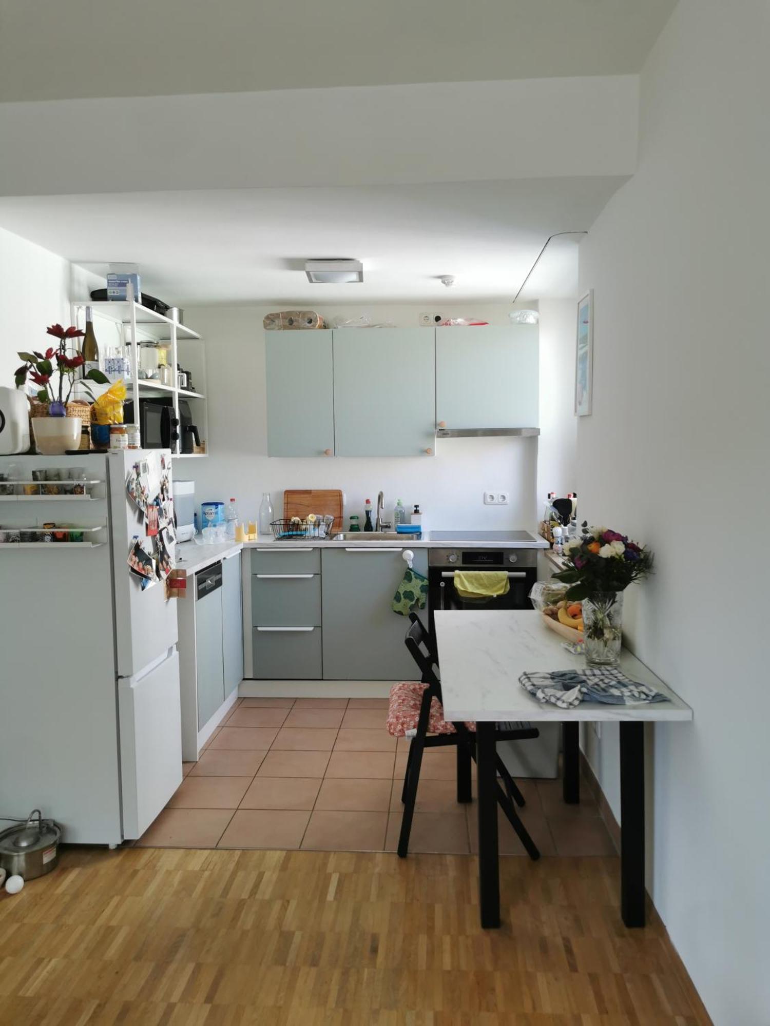Center Schwabing Spacious Flat